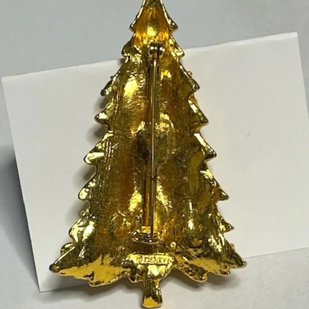 VTG Walt Disney 3D Christmas Tree Gold Tone Mickey Mouse Pin Brooch 1.5